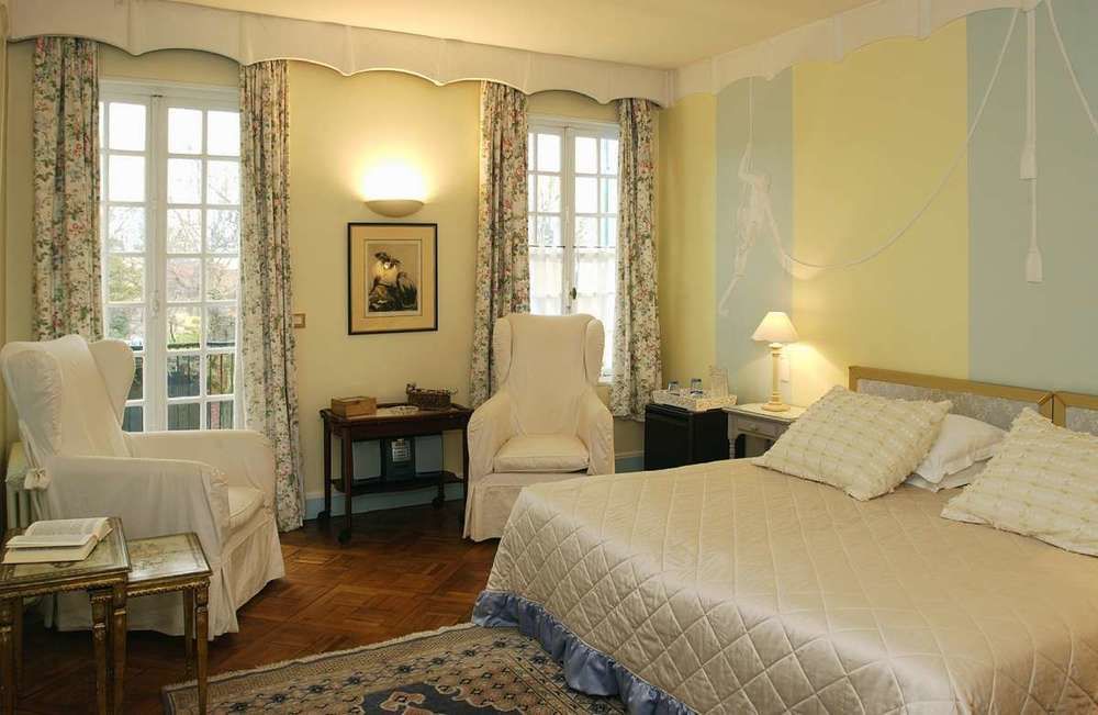 Chateau De Montreuil Montreuil  Kültér fotó